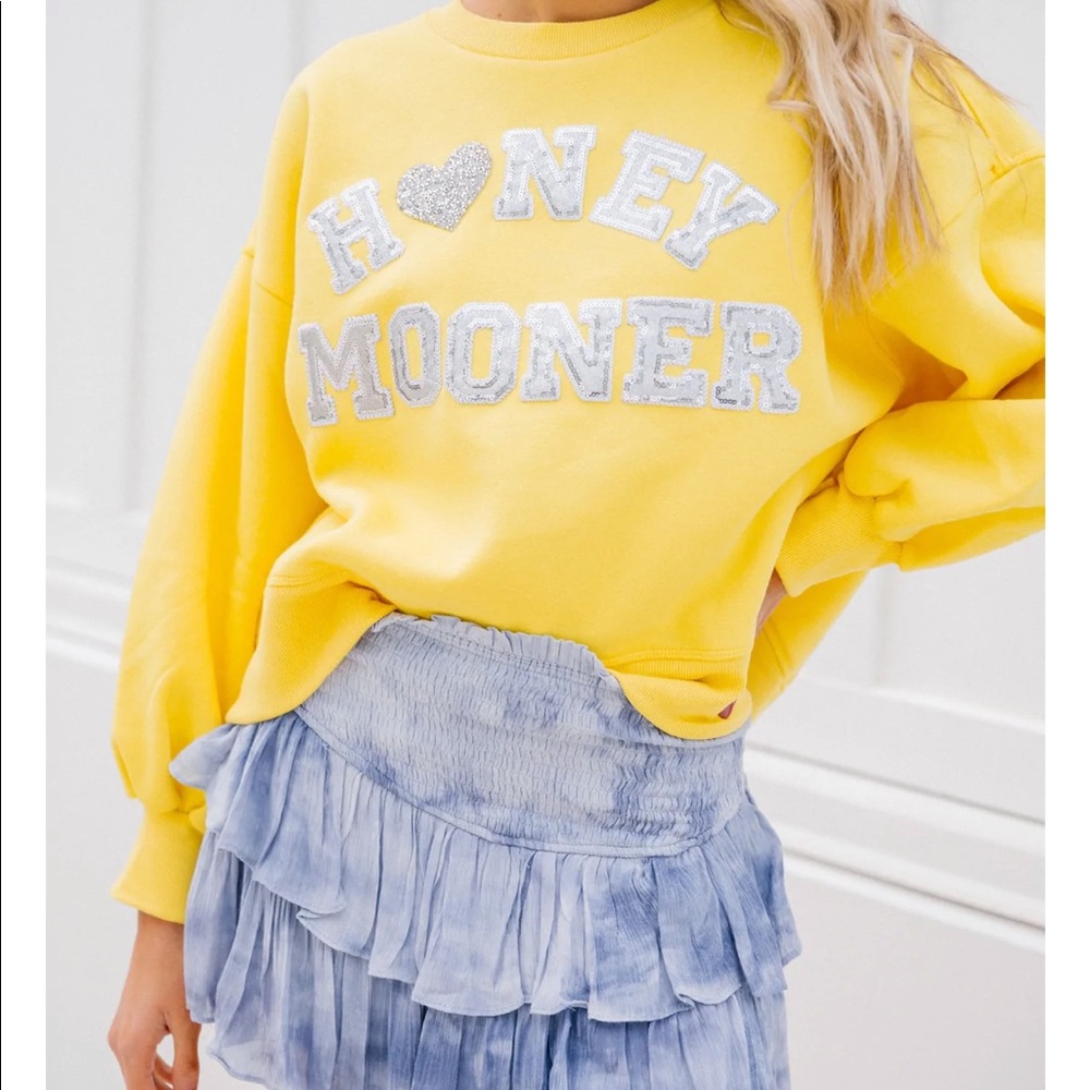 Judith March Honeymooner sweatshirt! 🤩